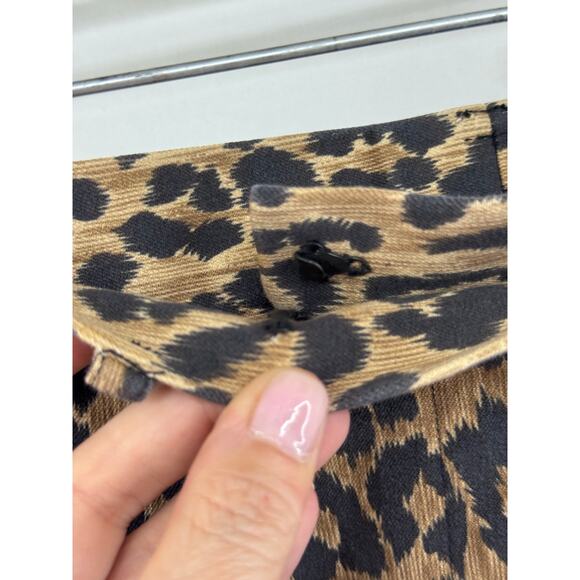 Carlisle leopard women’s 8 pleated tapered slacks - Picture 8 of 11